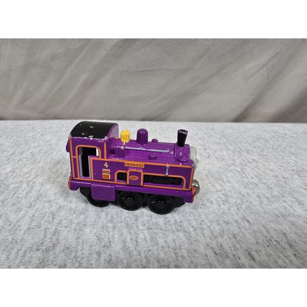 Thomas Take Along N Play Diecast Culdee Mountain Engine Learning Curve Magnetic
